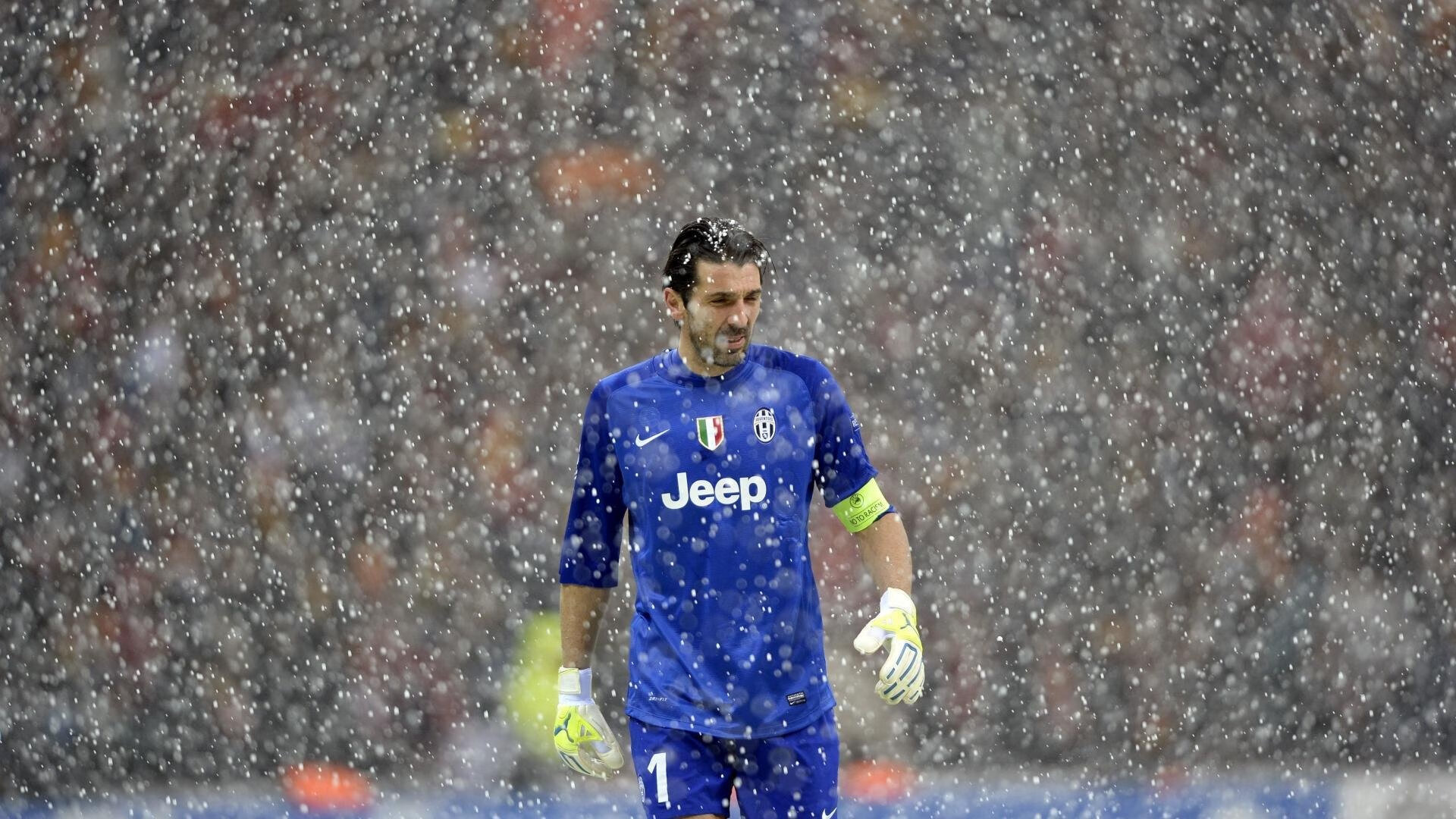 九游娱乐-意甲快攻大战：瞬间突击带来破门快感，意甲高胜率初盘组合